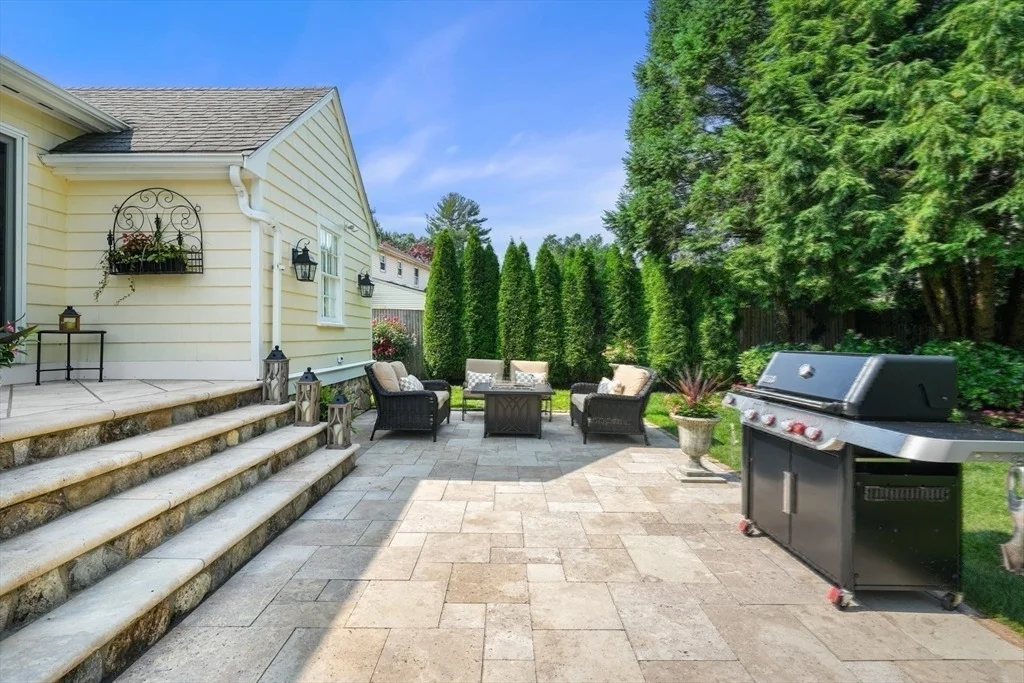 Photo of 51 Meadowbrook Road