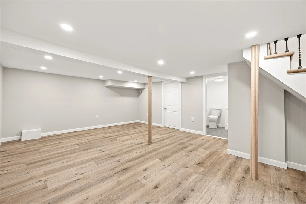 Photo of 7 Somerville Ave