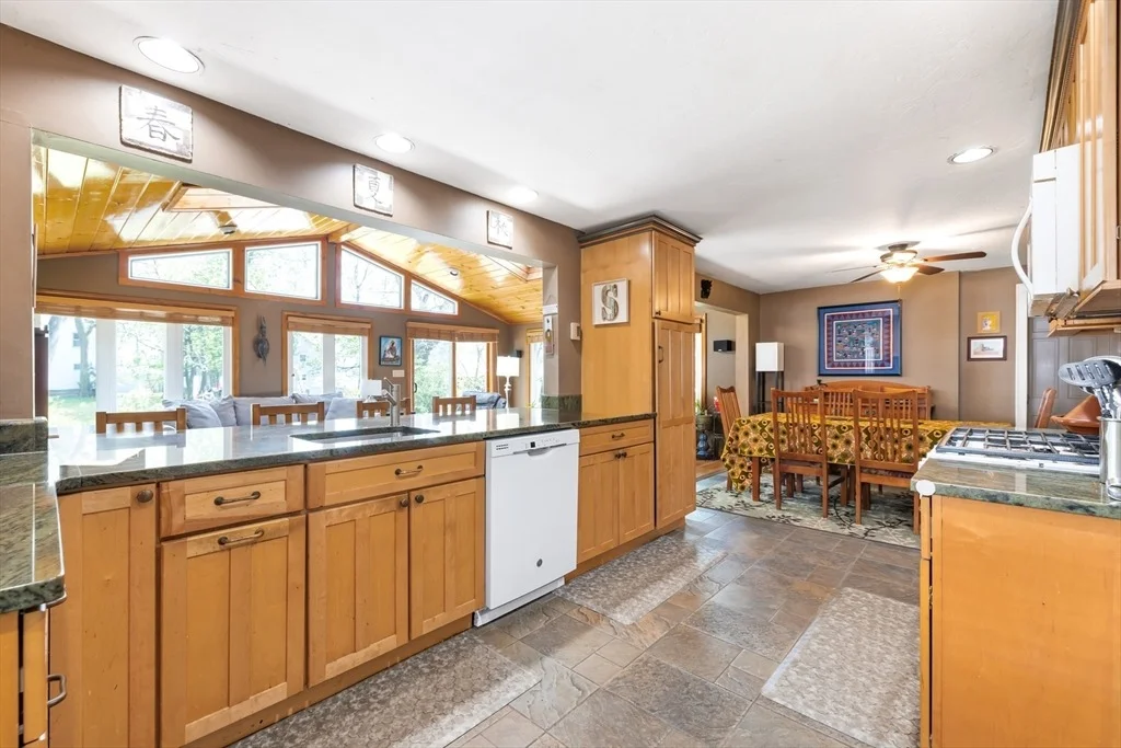 Photo of 32 Smith Ave
