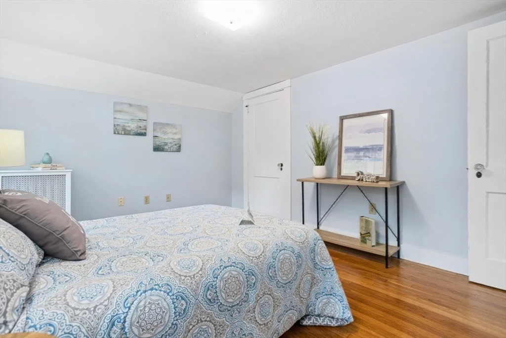 Photo of 71 Winthrop Ave