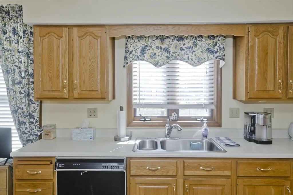 Photo of 14 Lawrence Rd