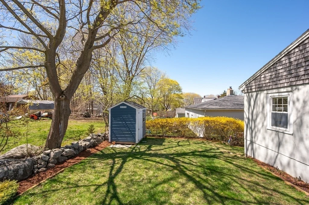 Photo of 27 Gee Avenue