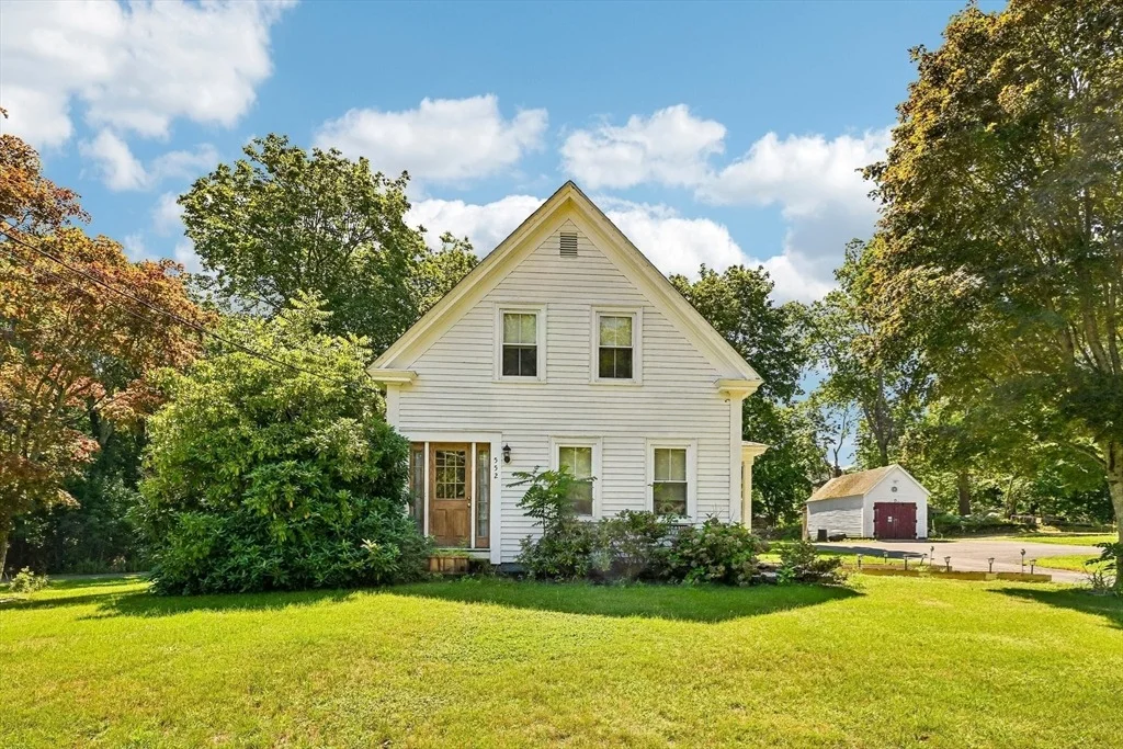 Photo of 552 Plain St