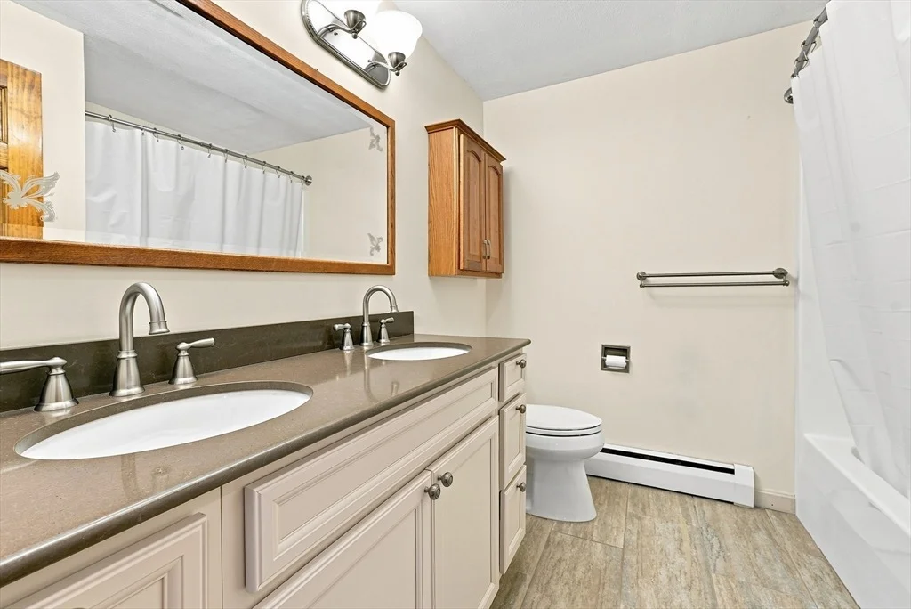 Photo of 291 Pochassic Road