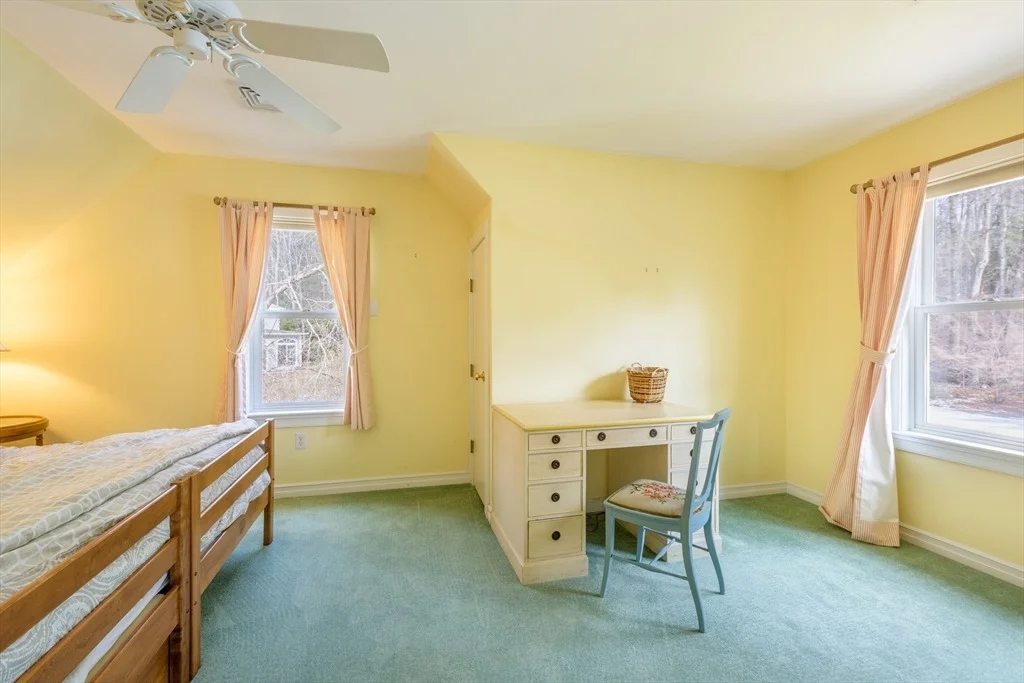 Photo of 19 Indian Pipe Ln