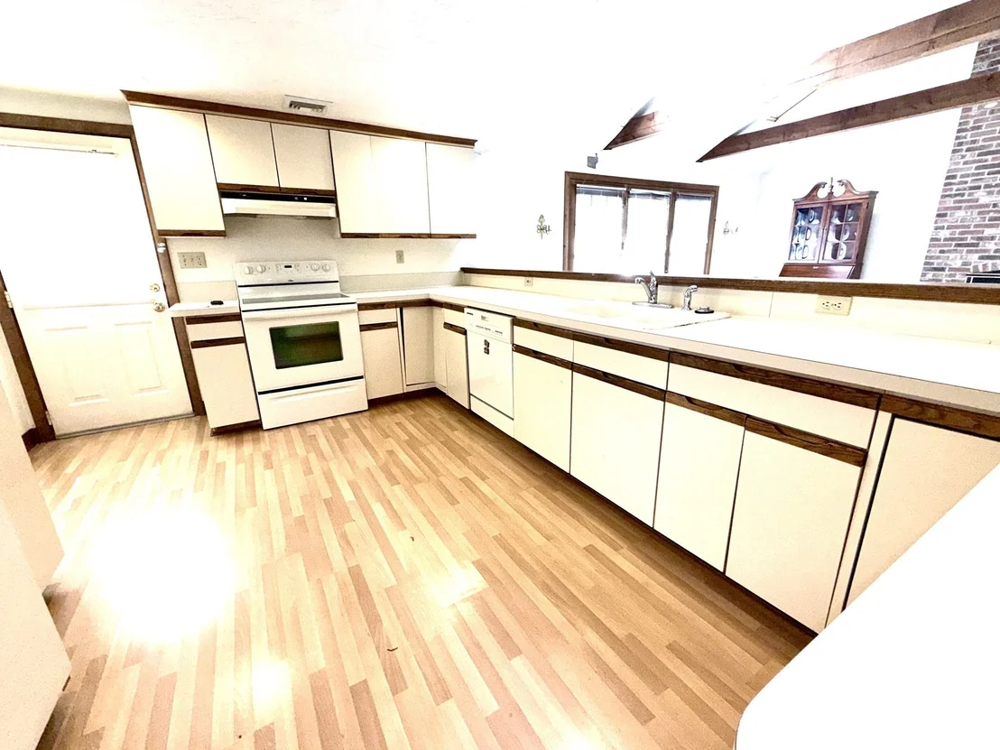 Photo of 87 Hinckley Circle