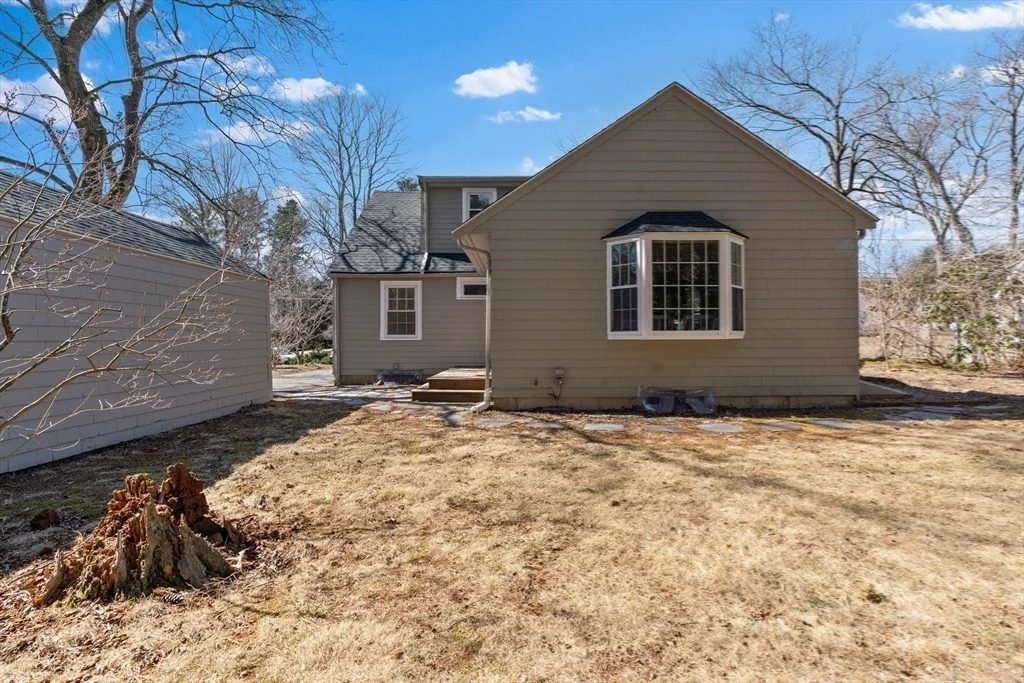 Photo of 7 Eisenhower Ave