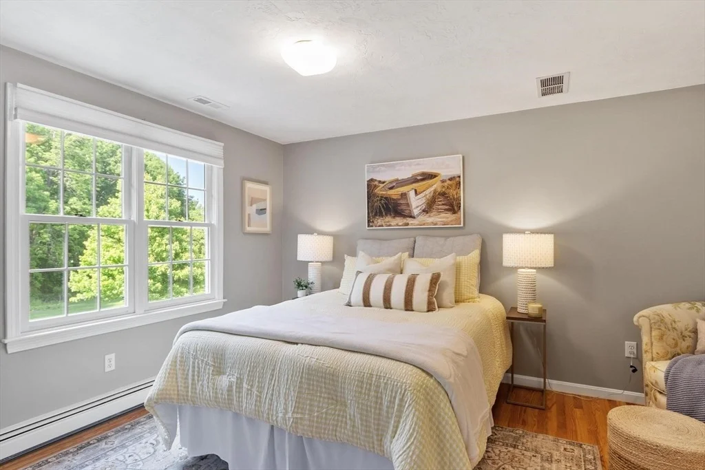 Photo of 10 John Swift Rd