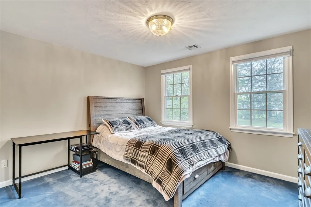 Photo of 46 Holmes St