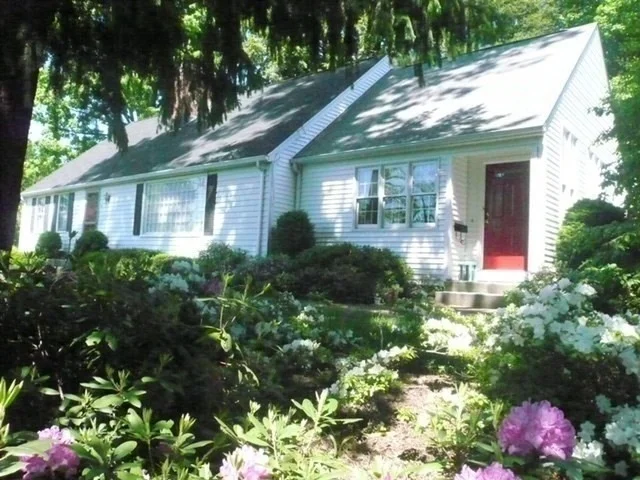 Photo of 10 Dana St