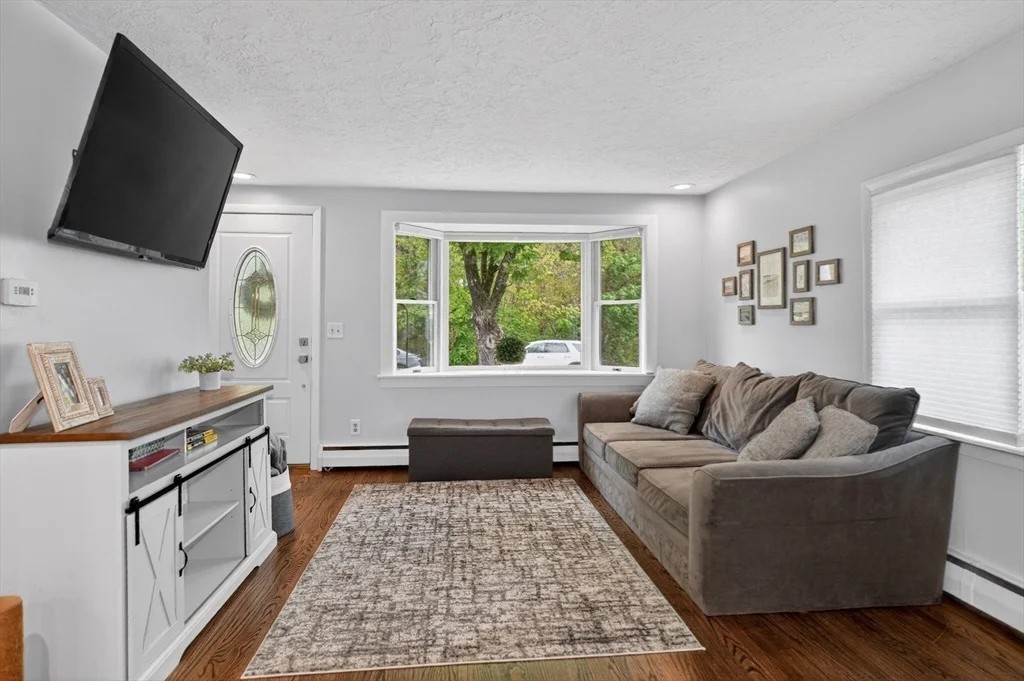 Photo of 31 Mount View Dr.