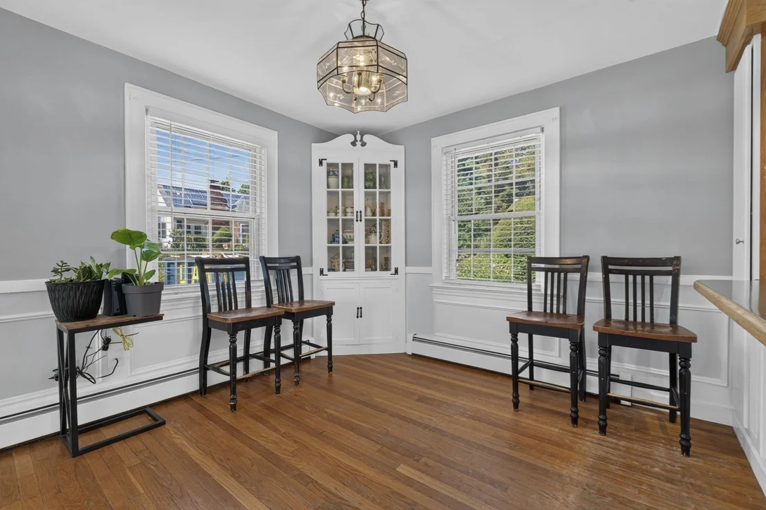 Photo of 8 Lyndale Rd