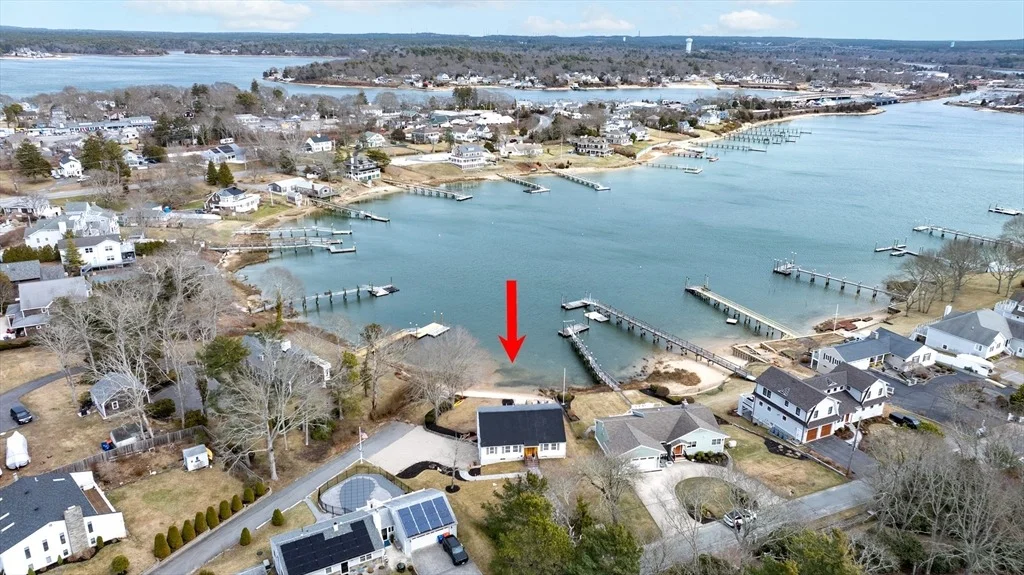 Photo of 8 Pine Tree Drive