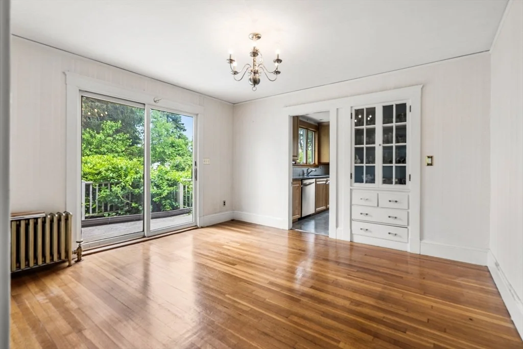 Photo of 8 Auburn Rd