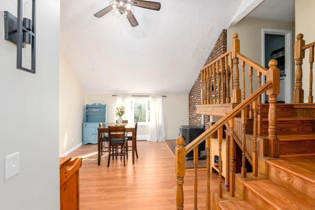 Photo of 1 Pine Lane