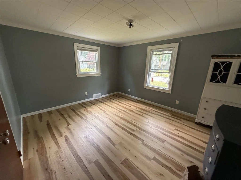 Photo of 76 Nelson Circle