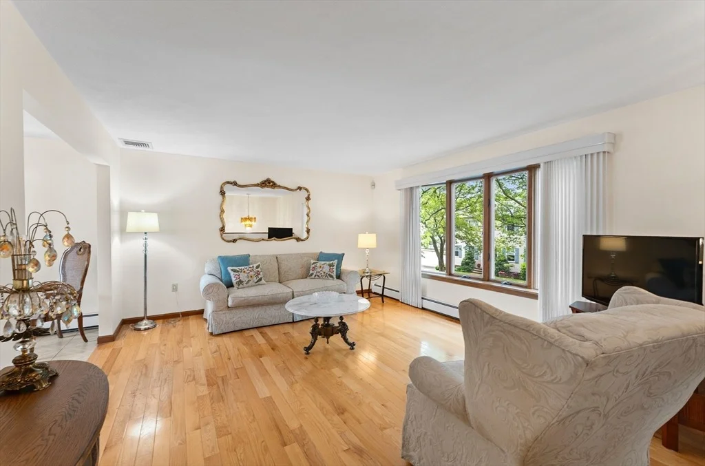Photo of 9 Clark Ave