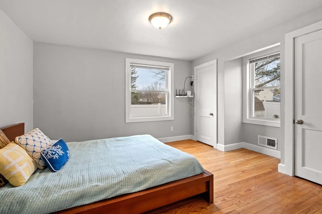 Photo of 3 Gray Rd.
