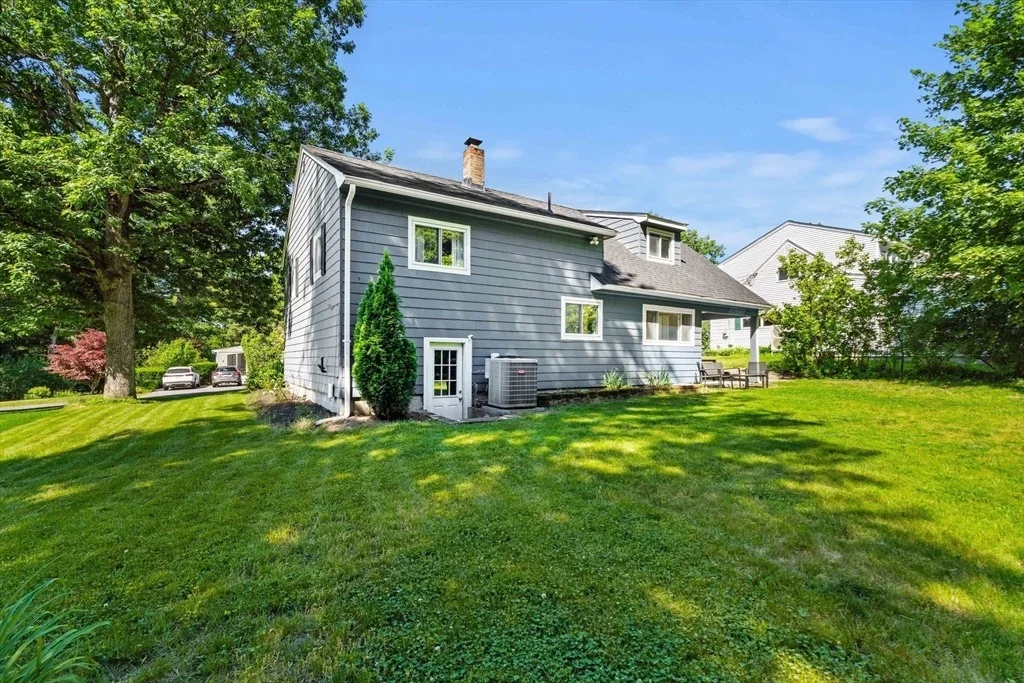 Photo of 51 Hadley Rd