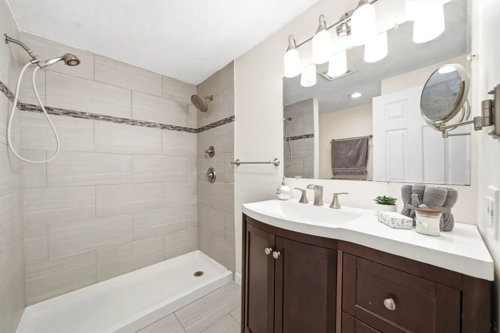 Photo of Unit 217 at 9 Broadway