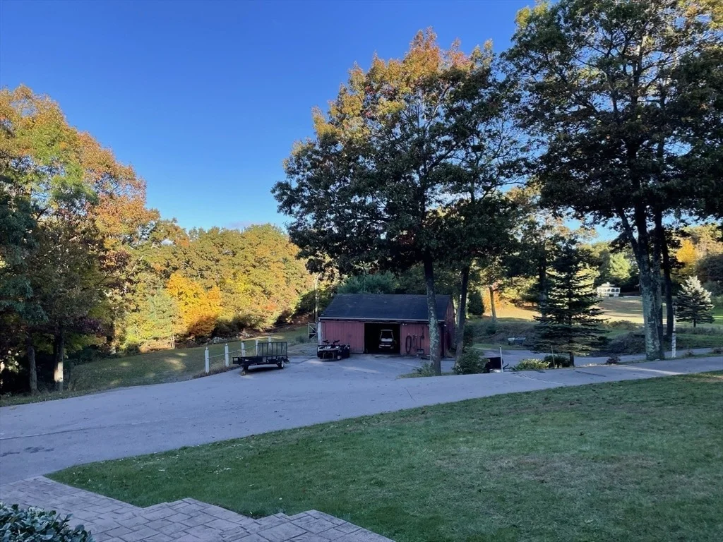 Photo of 65 Benjamin Day Dr.
