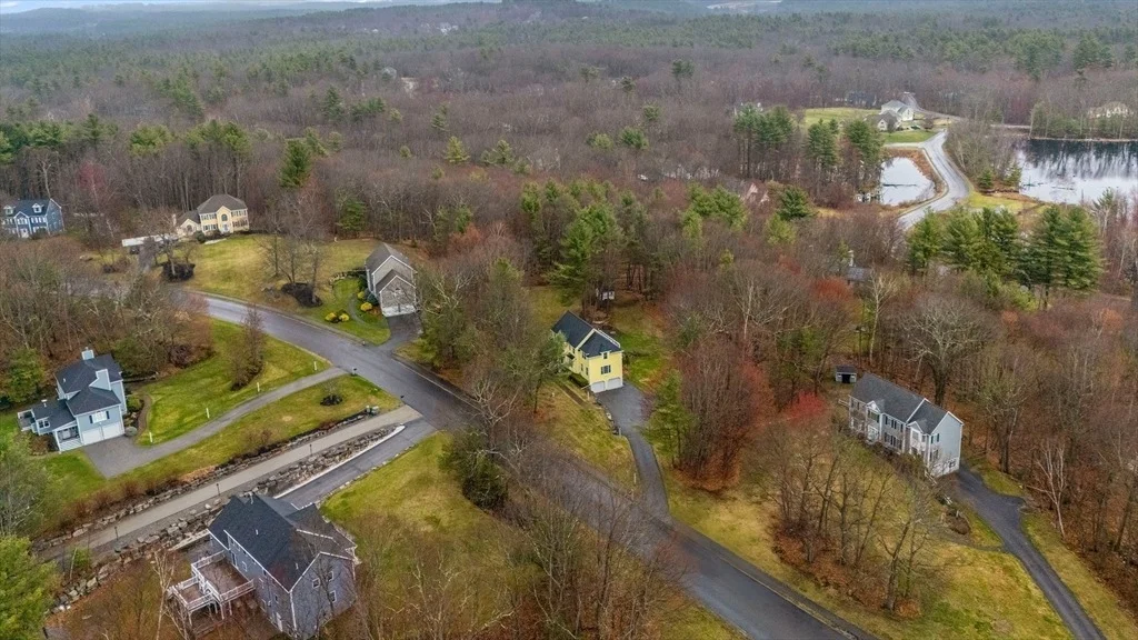 Photo of 37 Jacques Rd