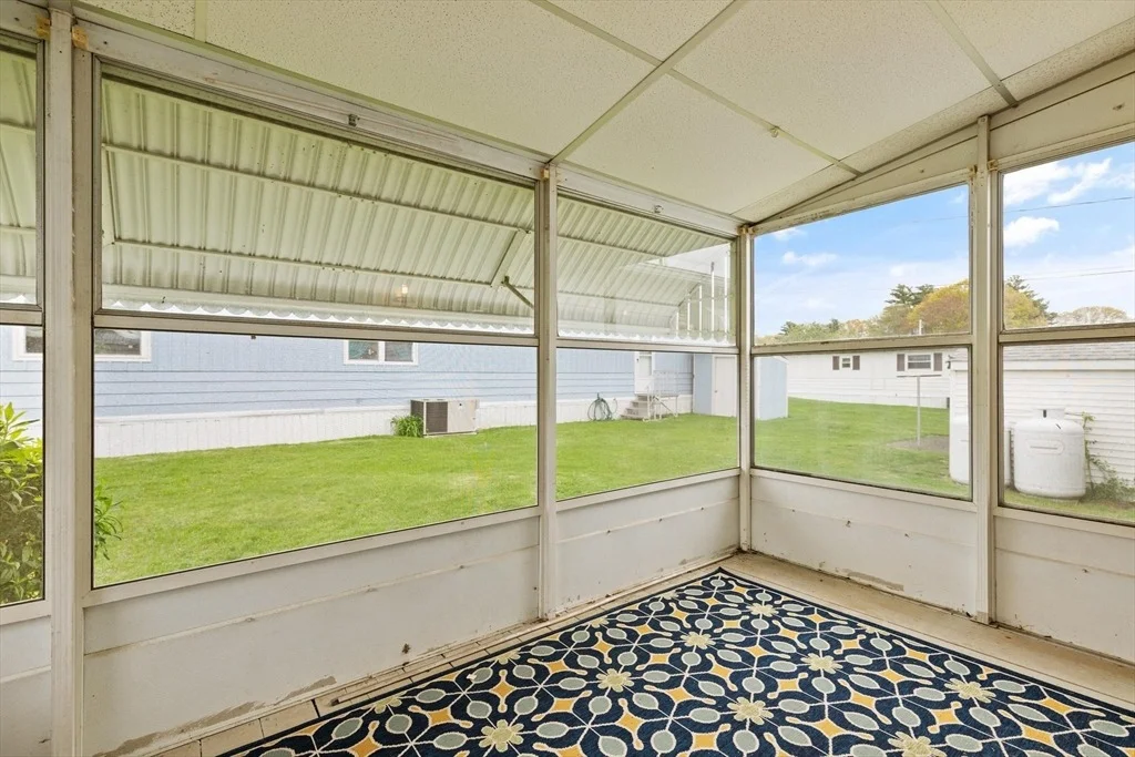 Photo of 48 Easy Street