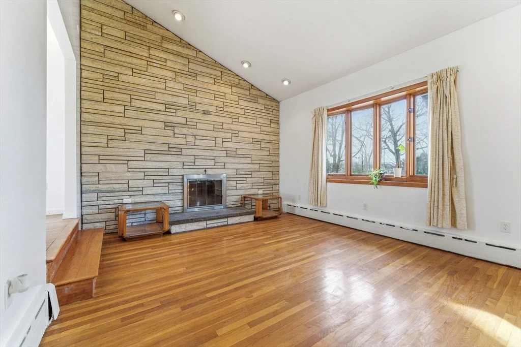 Photo of 7 Carol St