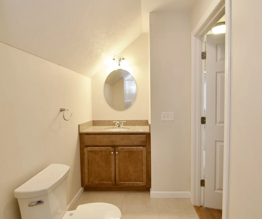 Photo of 114 Barrington Dr