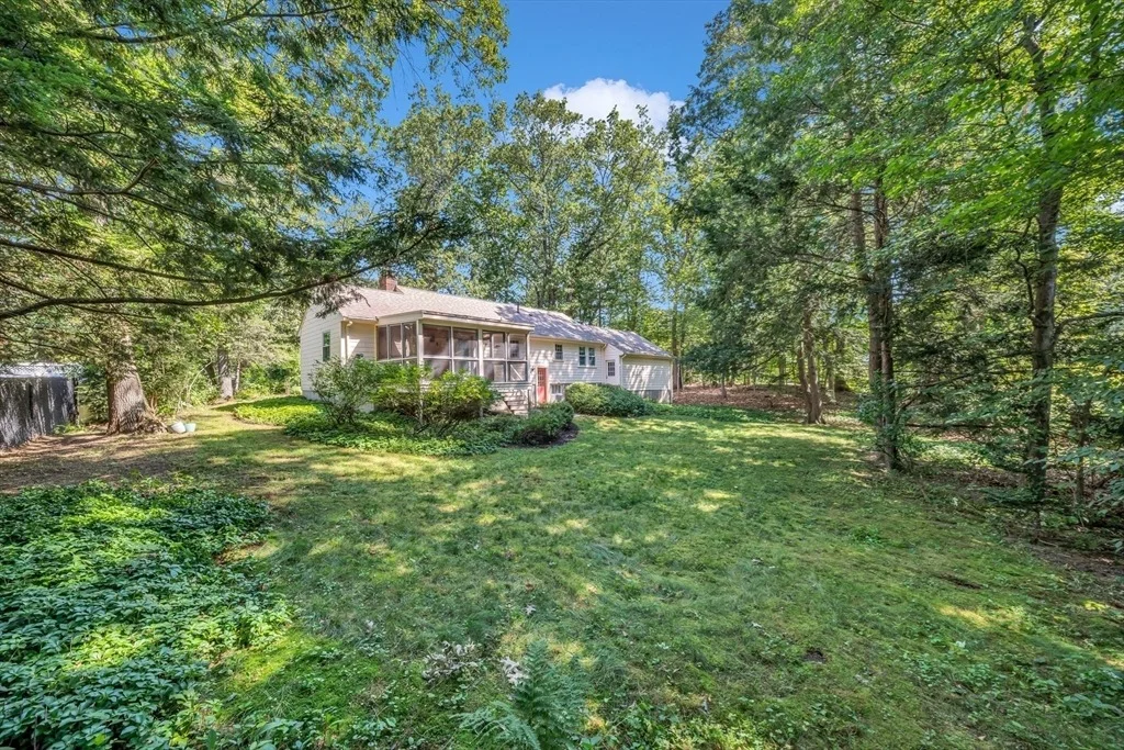 Photo of 43 Plain Rd