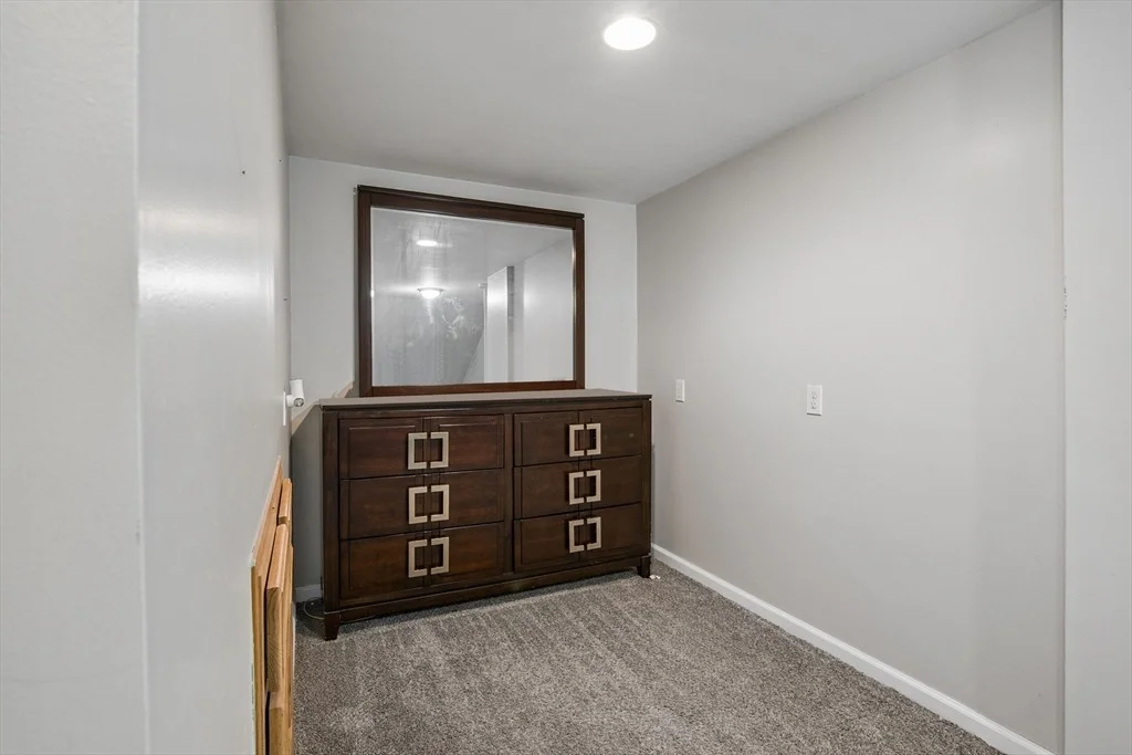 Photo of 119 Acrebrook Rd