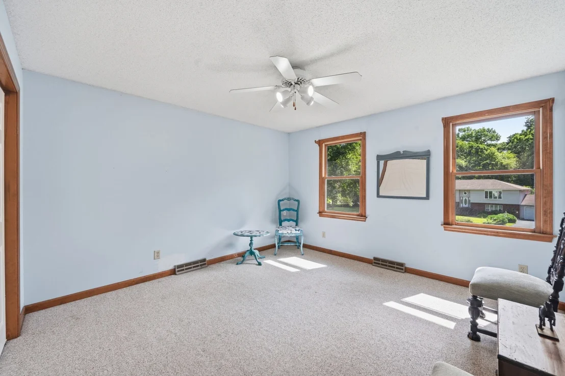 Photo of 22 Grassy Meadow Rd