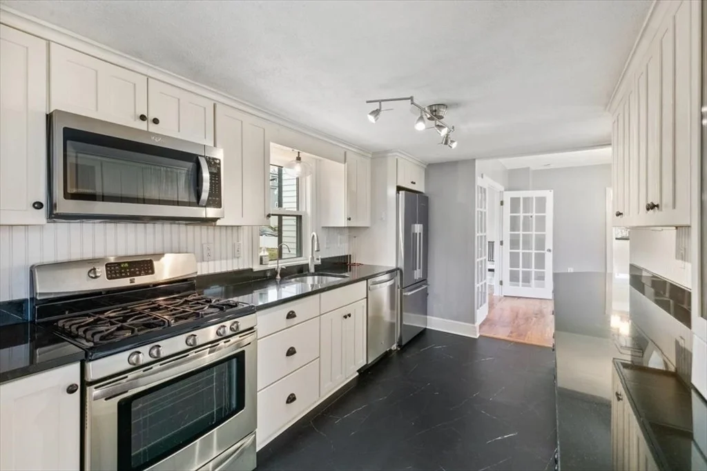 Photo of 18 Sherman Pl