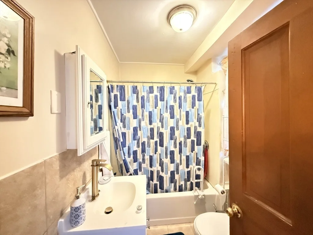 Photo of 145 Hancock St