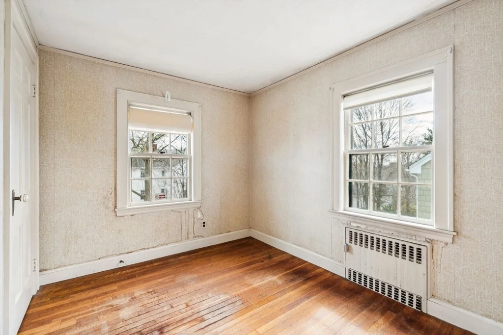 Photo of 160 Cedar Avenue