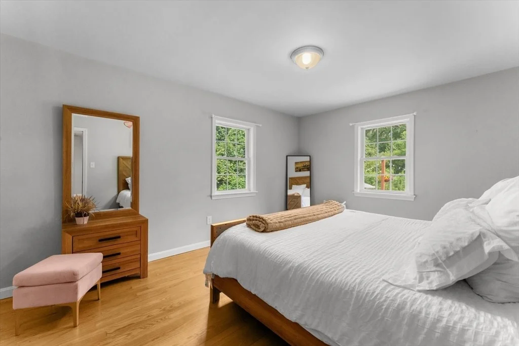 Photo of 11 Mendon Road
