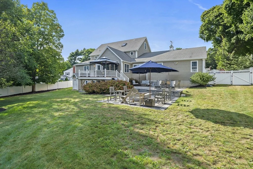 Photo of 146 Eleanor Dr