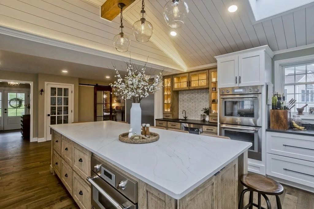 Photo of 306 Whippoorwill Dr