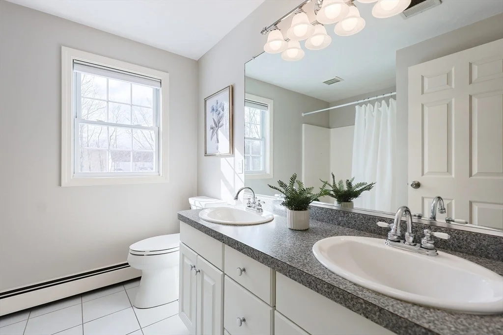 Photo of 8 Empire Dr