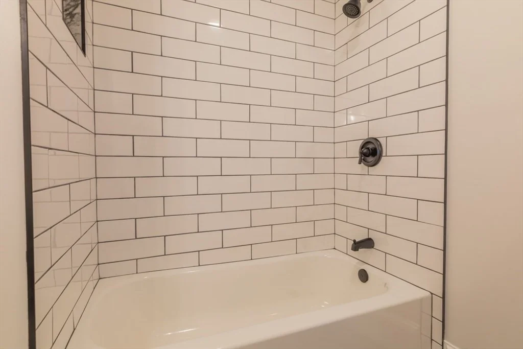 Photo of 82 Pine Road