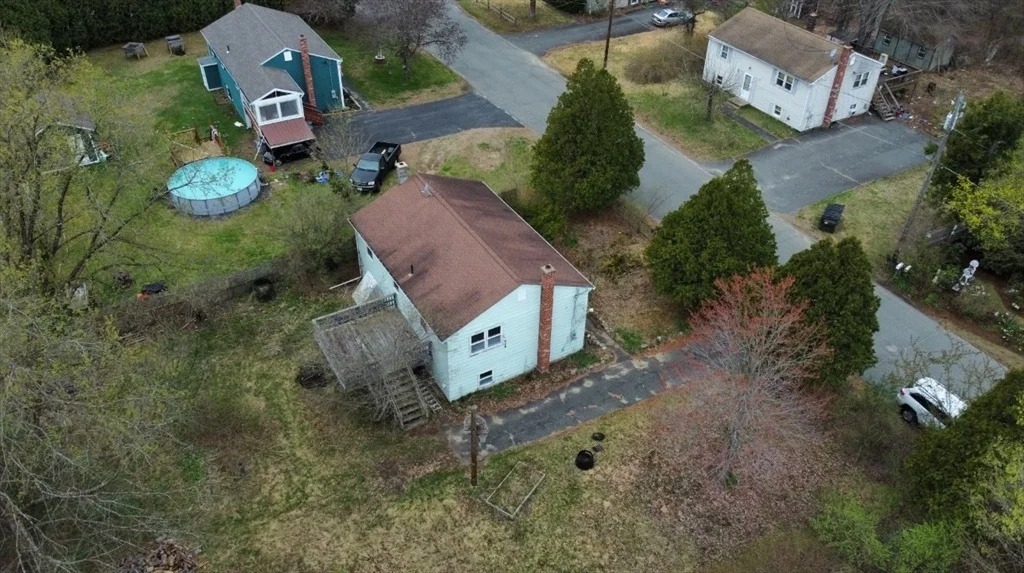 Photo of 16 Sandrah Dr