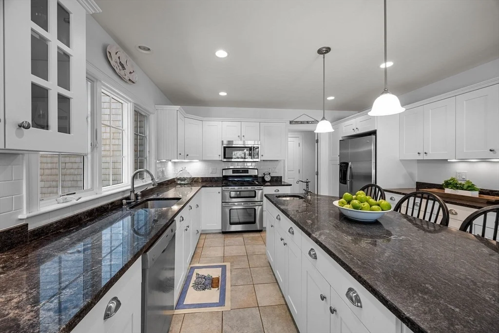 Photo of 783 Santuit-Newton
