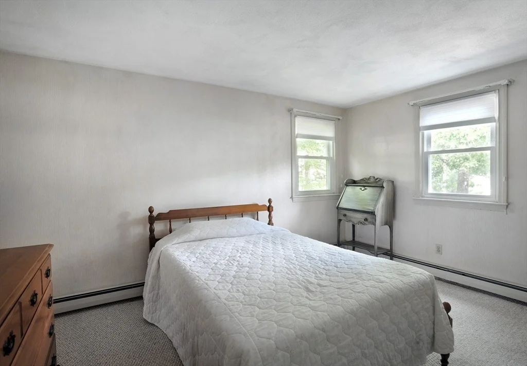 Photo of 47 Daniel Dr