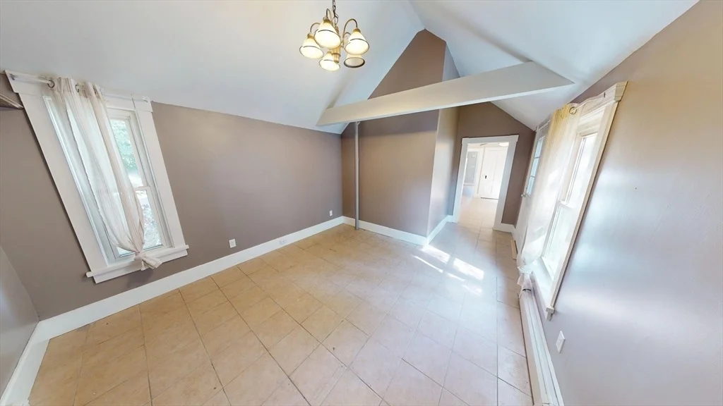 Photo of 10 Jackson Ave.