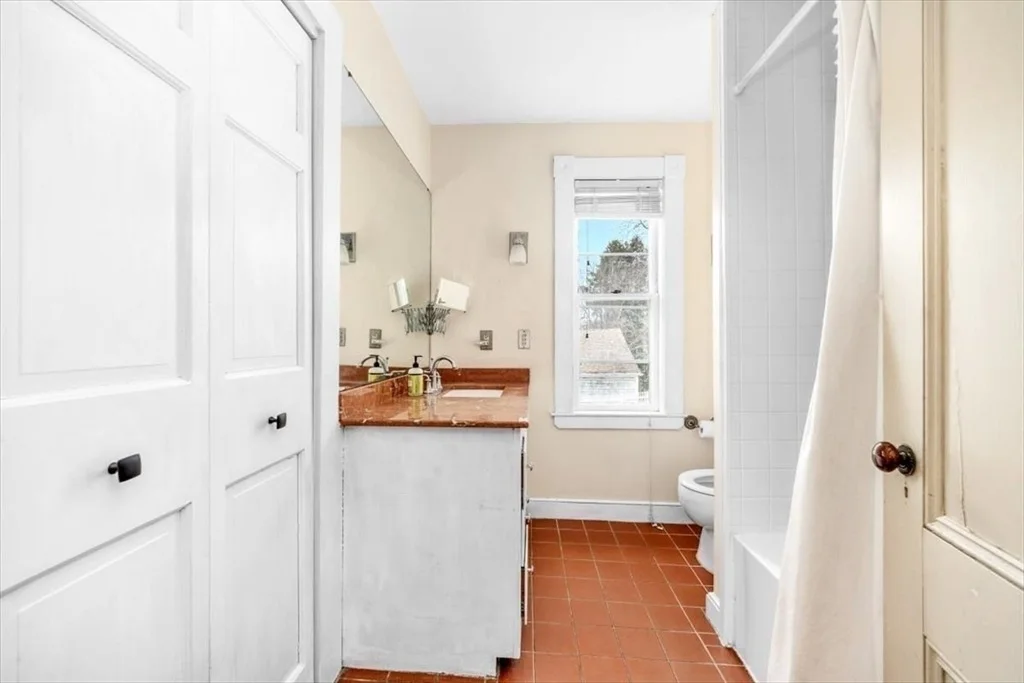 Photo of 59 Cottage St
