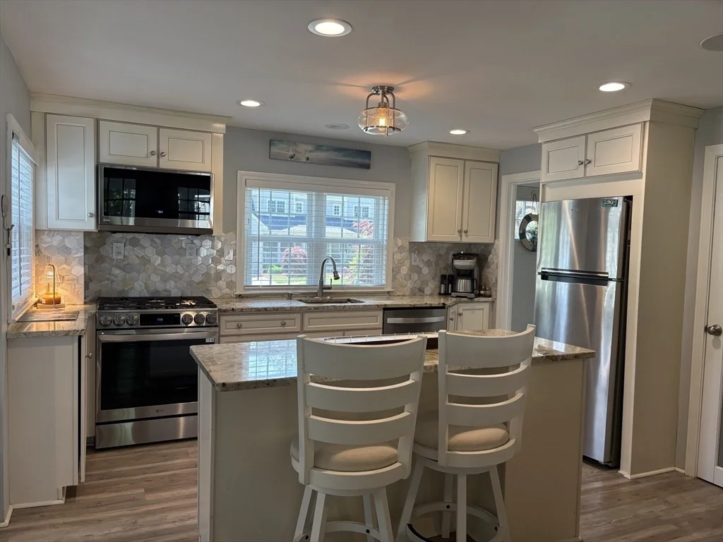 Photo of 15 Hazel Ave
