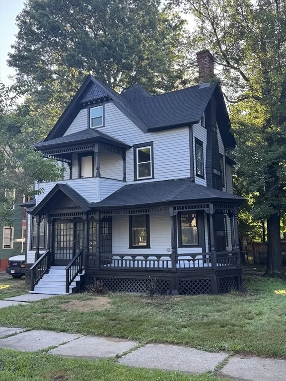 Photo of 86 Amherst St
