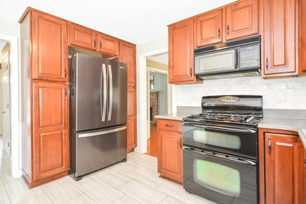 Photo of 34 Laura Ln