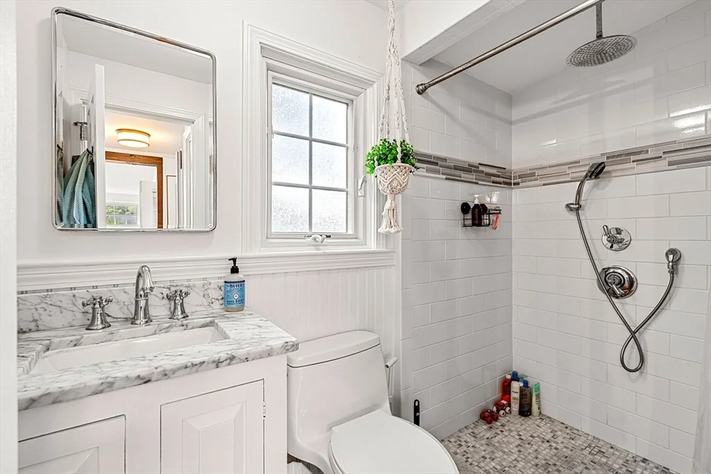 Photo of 33 Putnam St