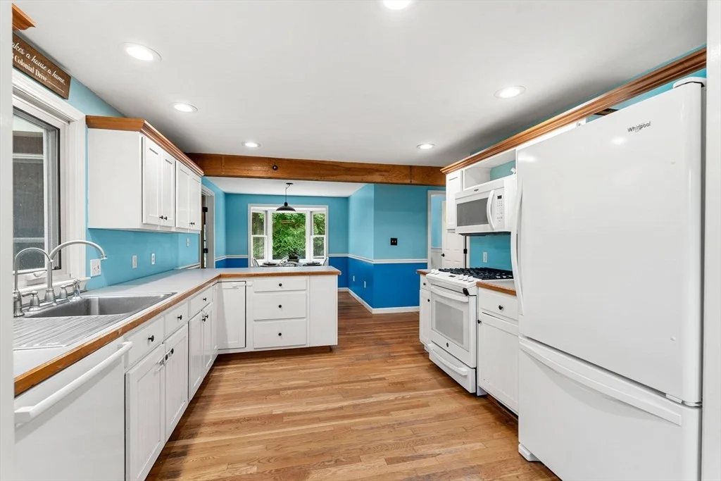 Photo of 3 Colonial Dr